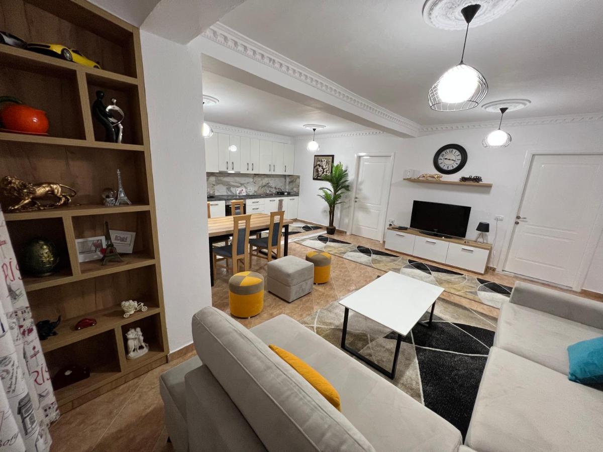 Apartment Daily Rent Center 6 *
